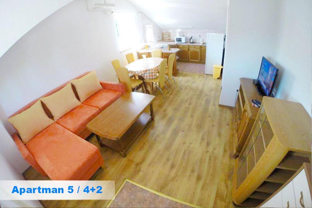 Villa Kristinka Vodice Esterno foto